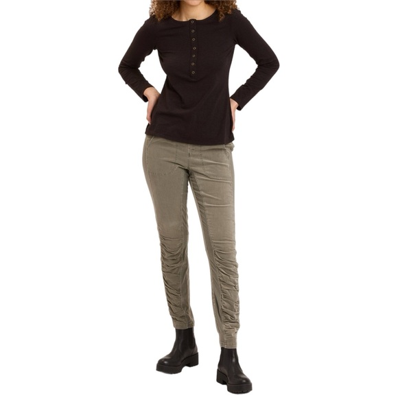 XCVI CORE BY WEARABLES CORD PENNY LEGGING NWT! - Picture 4 of 8